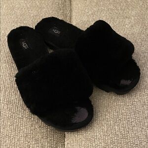 UGG Black Fuzzy Slides size 8